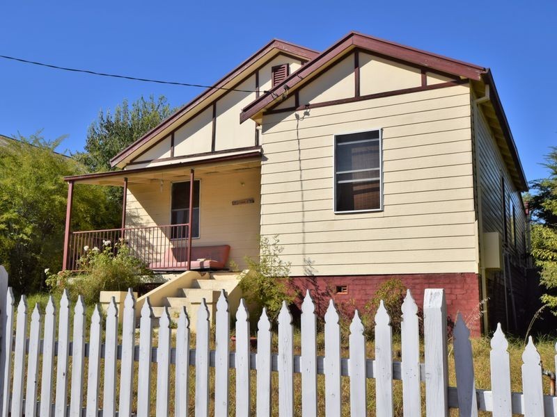 120 William Street, Young NSW 2594