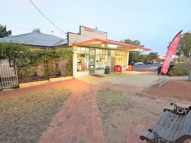 85 Allanan Street, Young NSW 2594