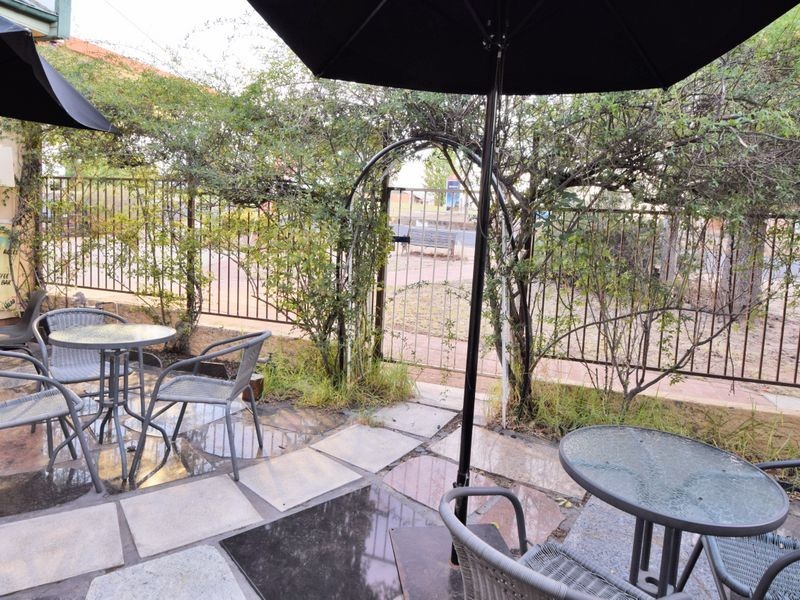 85 Allanan Street, Young NSW 2594