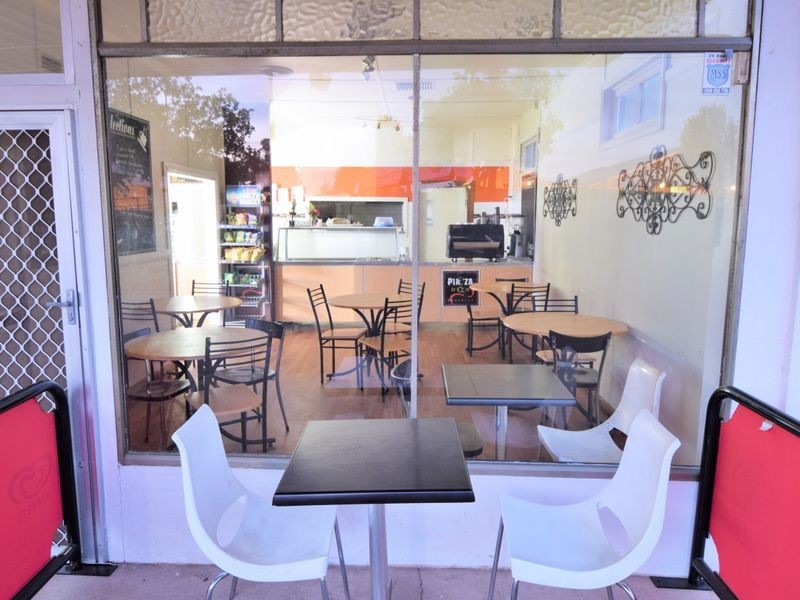 85 Allanan Street, Young NSW 2594