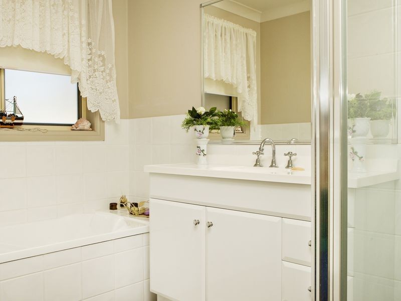 32 Jordan Place, Young NSW 2594