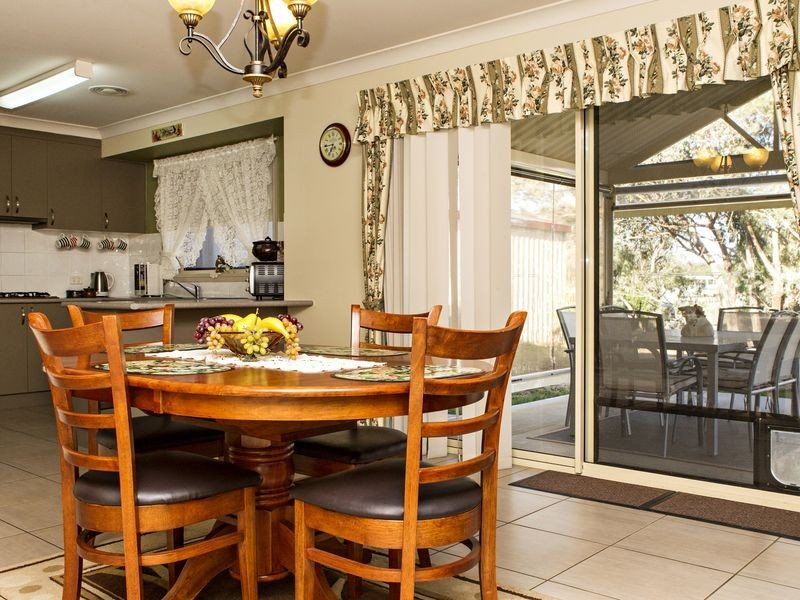 32 Jordan Place, Young NSW 2594