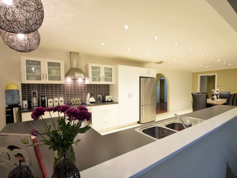 141 Edwards Street, Young NSW 2594