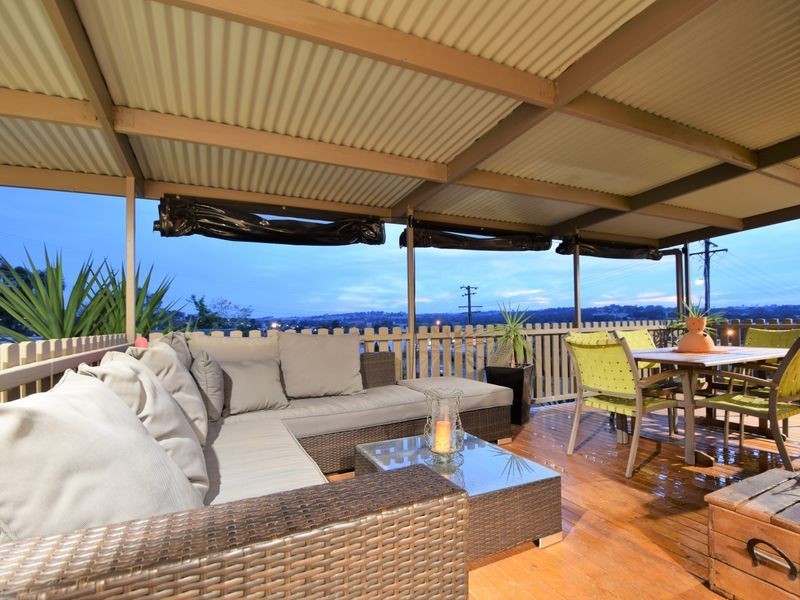 141 Edwards Street, Young NSW 2594