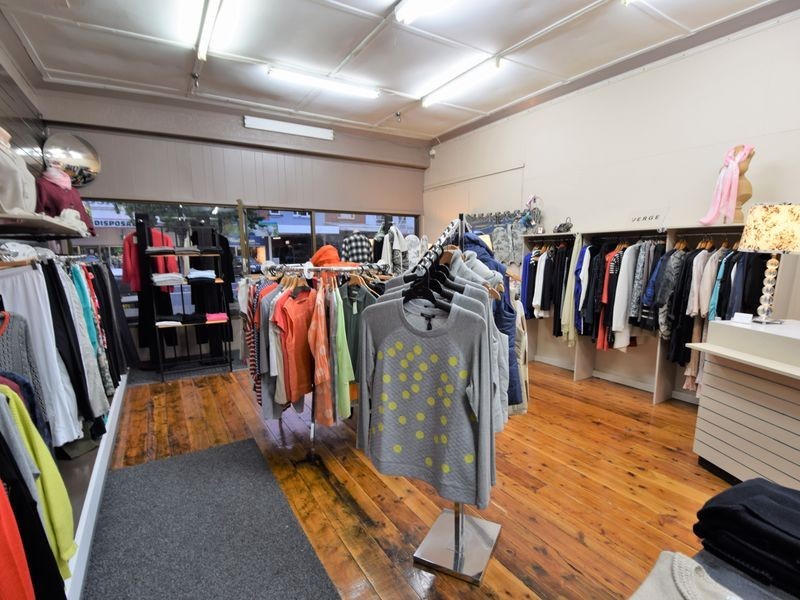 186 Boorowa Street, Young NSW 2594