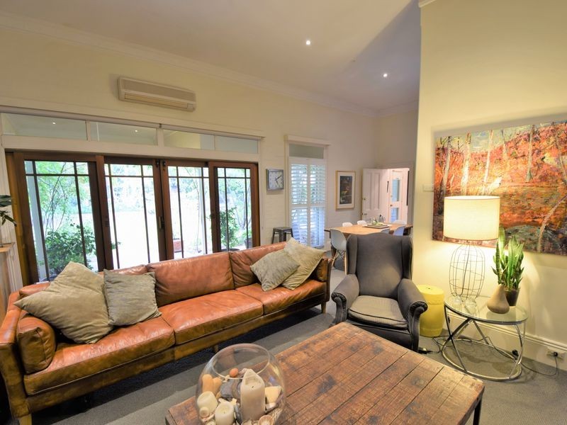 45 Taylor Road, Young NSW 2594