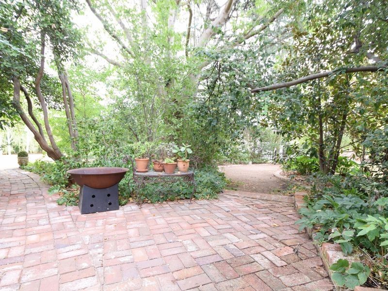 45 Taylor Road, Young NSW 2594