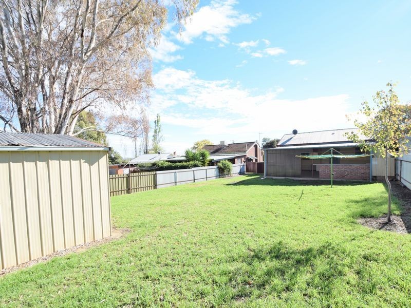 26 Spring Street, Young NSW 2594