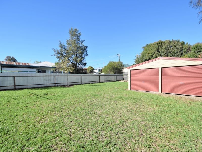 26 Spring Street, Young NSW 2594