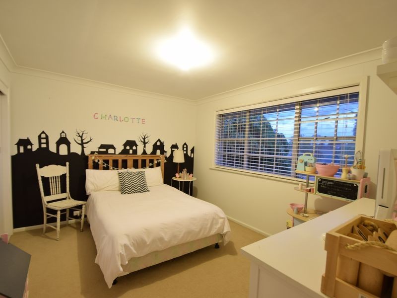 685 Olympic Hwy North, Young NSW 2594