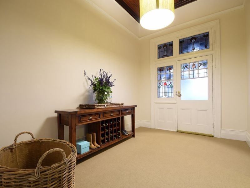 525 Old Forbes Rd, Young NSW 2594