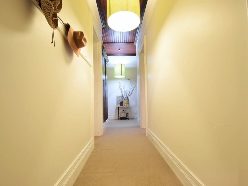 525 Old Forbes Rd, Young NSW 2594