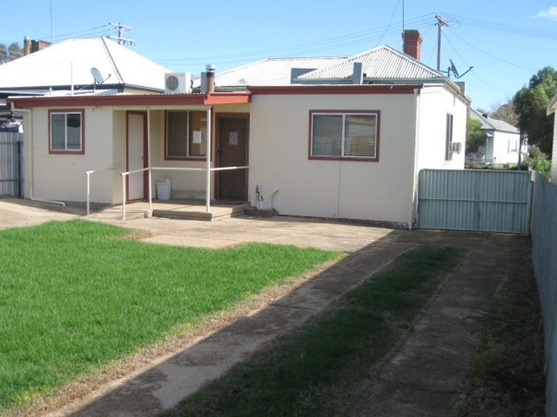 10 Short Street, Harden NSW 2587