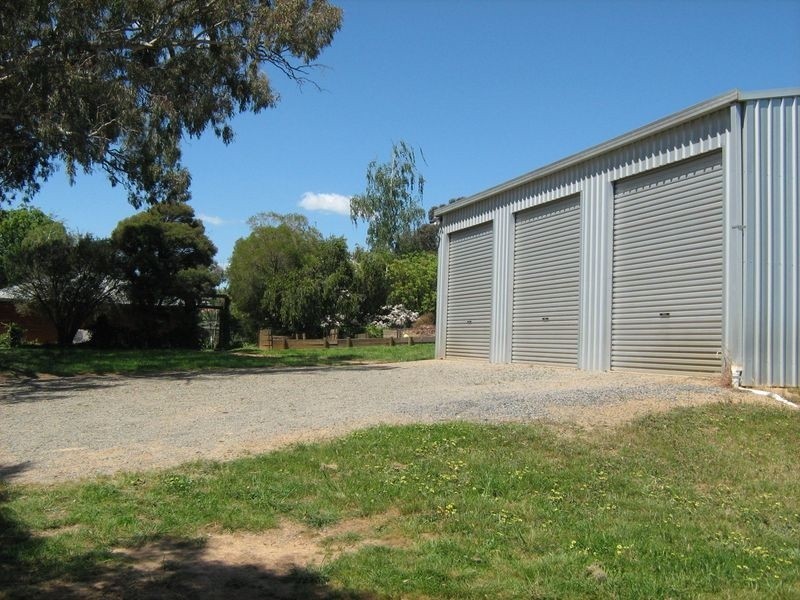 270 Back Creek Road, Young NSW 2594