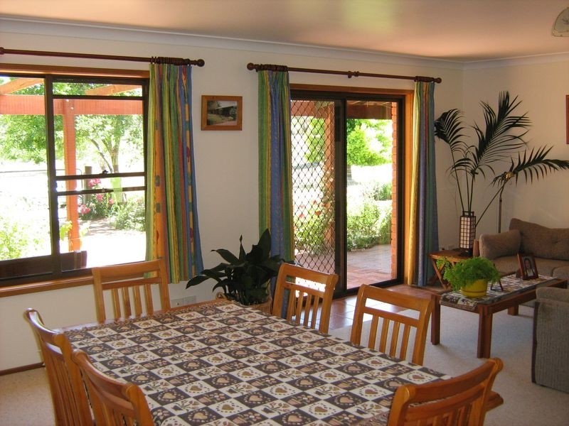 270 Back Creek Road, Young NSW 2594