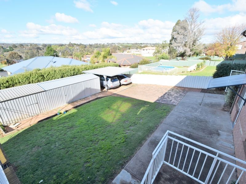 34 Back Creek Rd, Young NSW 2594