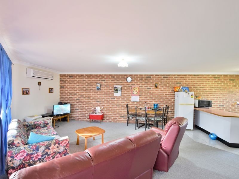 3/161 Nasmyth Street, Young NSW 2594