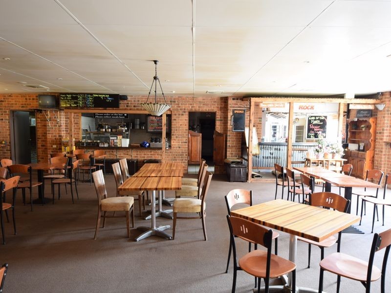 97-111 Boorowa Street, Young NSW 2594
