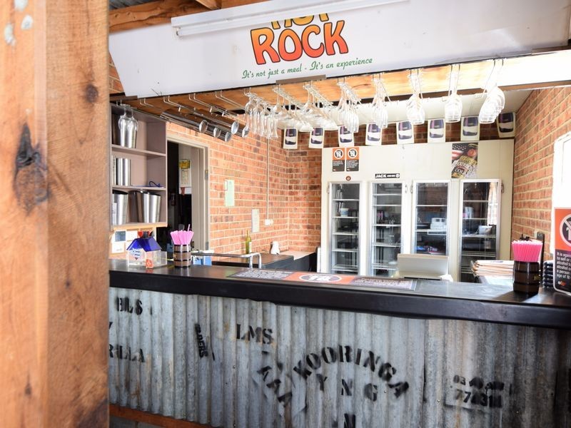 97-111 Boorowa Street, Young NSW 2594