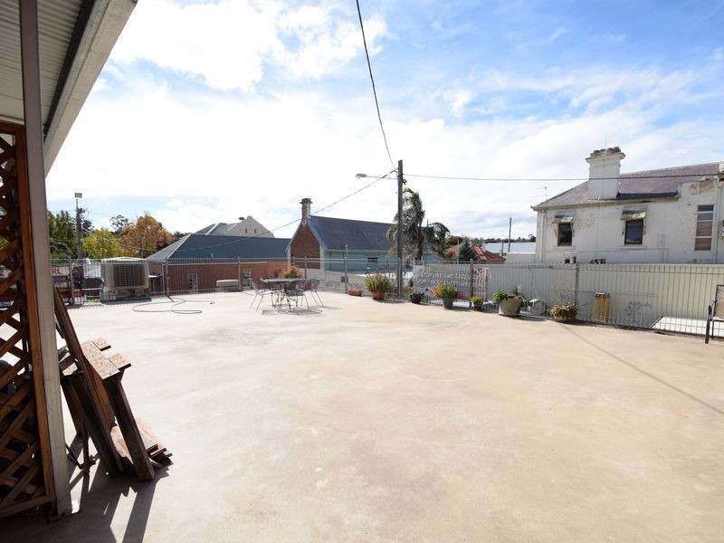 97-111 Boorowa Street, Young NSW 2594
