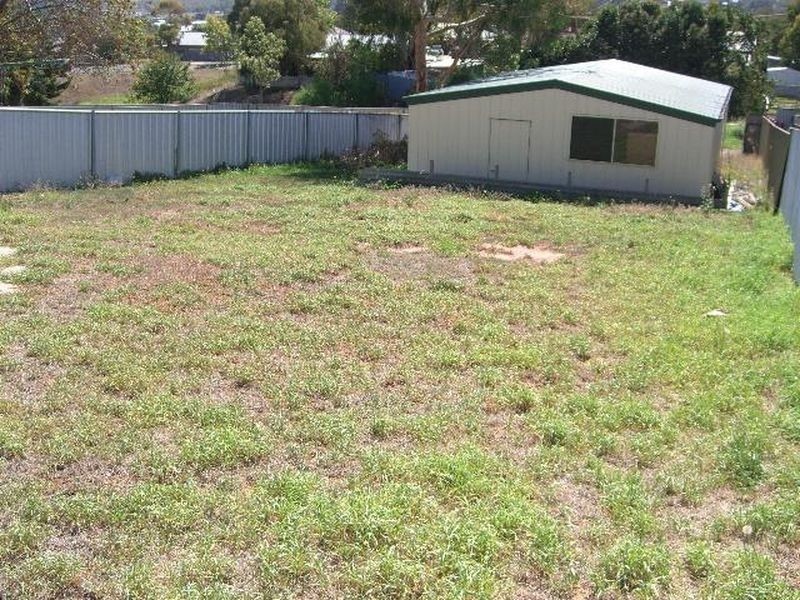 101 Berthong Street, Young NSW 2594