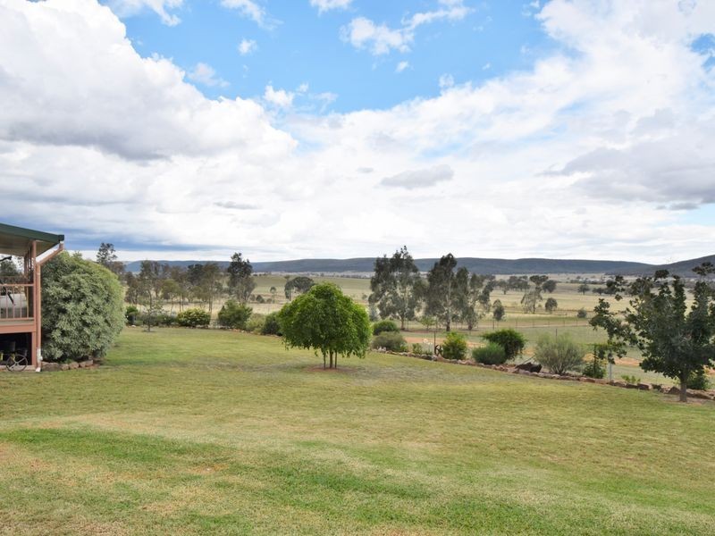 15 Henley Street, Young NSW 2594