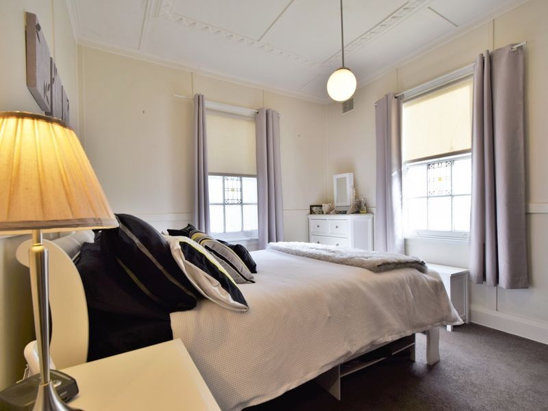 99 William Street, Young NSW 2594