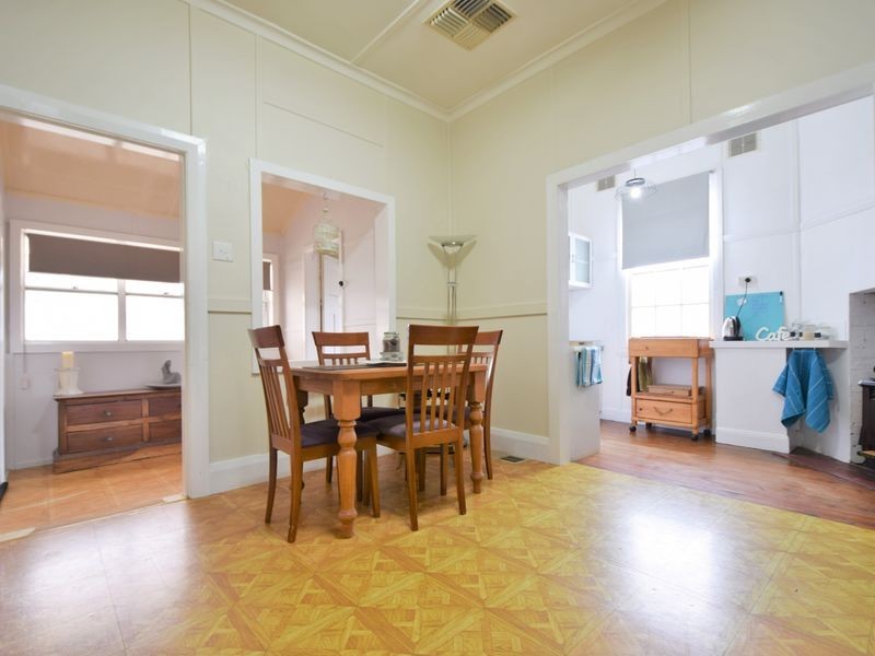 99 William Street, Young NSW 2594