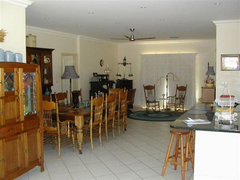 183 Spring Creek Road, Young NSW 2594