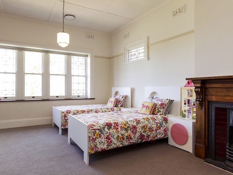 41 Edwards Street, Young NSW 2594
