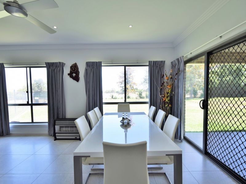 205 Henry Lawson Way, Young NSW 2594