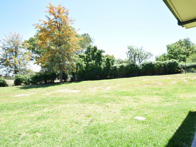 205 Henry Lawson Way, Young NSW 2594