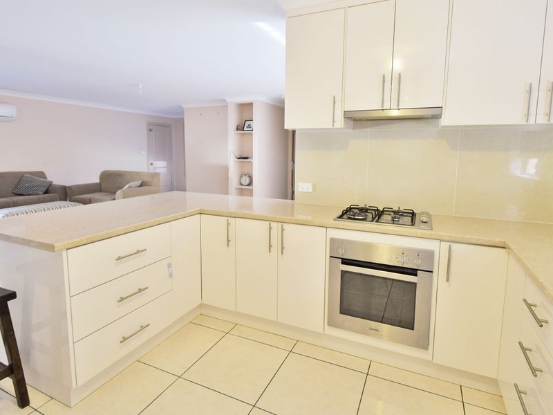 64 Orchard Street, Young NSW 2594