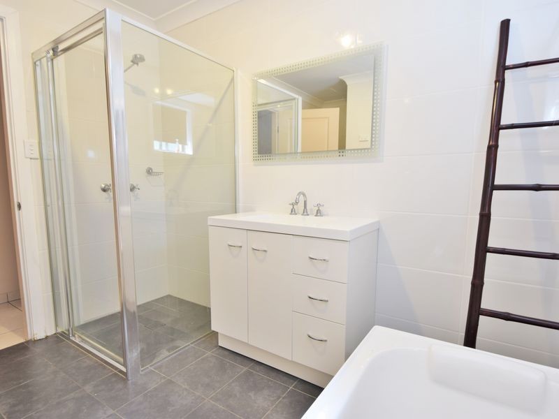 64 Orchard Street, Young NSW 2594
