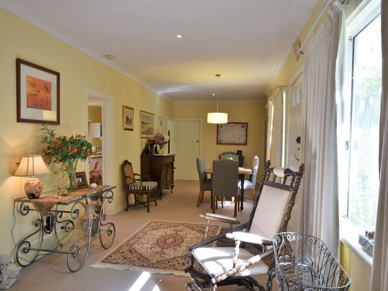 22 Nasmyth Street, Young NSW 2594