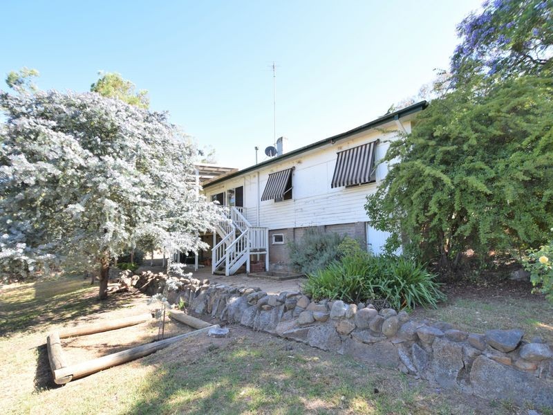 22 Nasmyth Street, Young NSW 2594