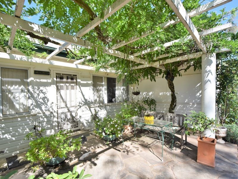 22 Nasmyth Street, Young NSW 2594