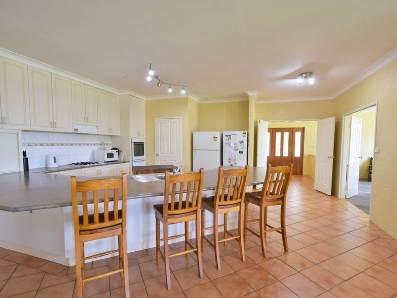 4678 Olympic Highway South, Young NSW 2594