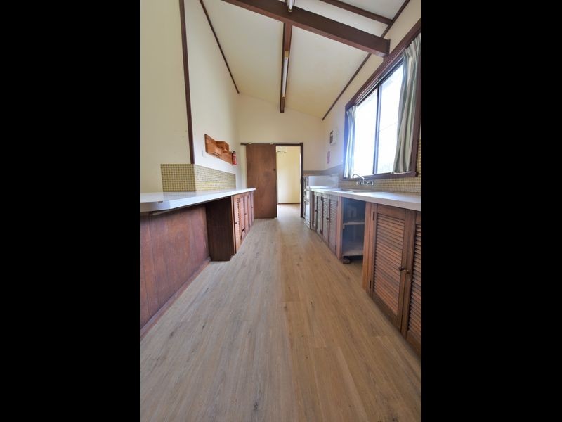 45 Murringo Street, Young NSW 2594