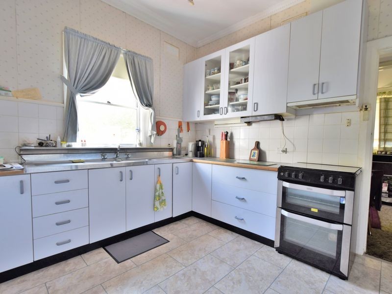 8 Lynch Street, Young NSW 2594