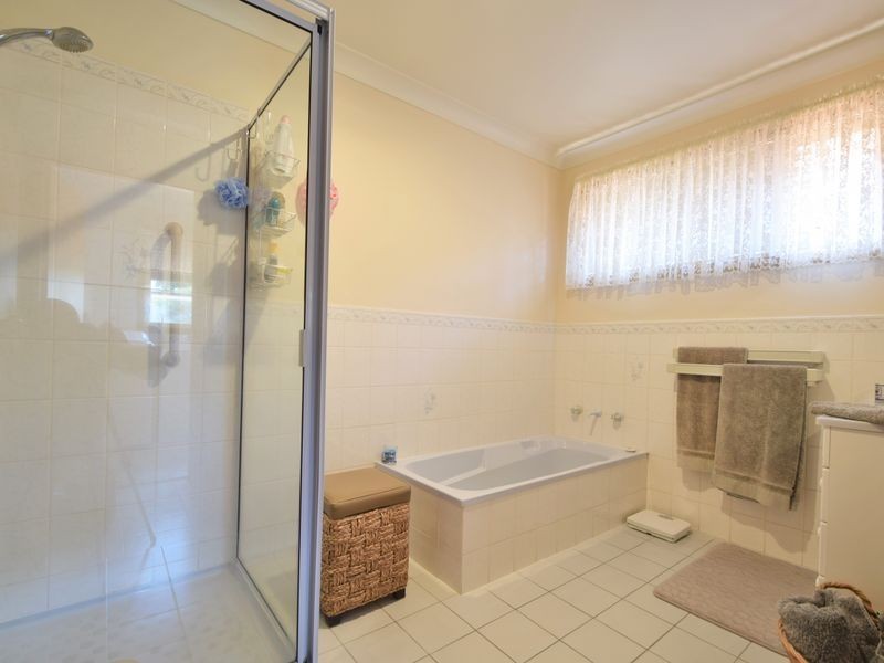 1/32 Pinewiew Circuit, Young NSW 2594