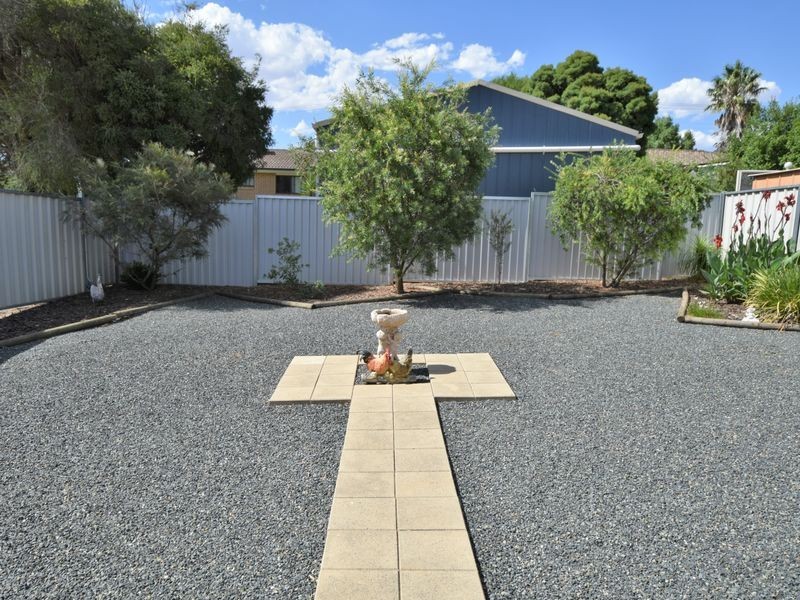 1/32 Pinewiew Circuit, Young NSW 2594