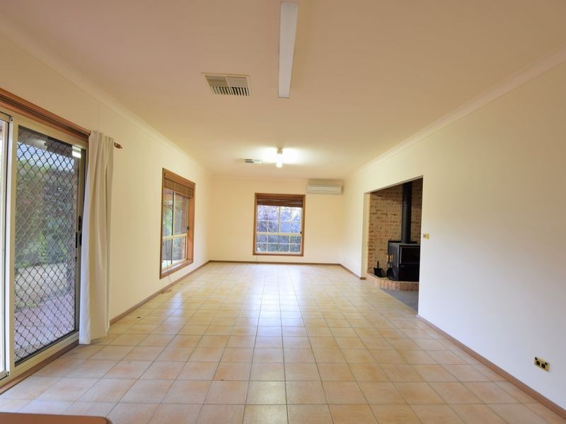 119 Thornell Rd, Young NSW 2594