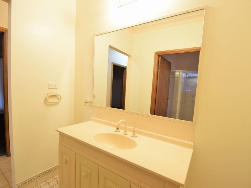 119 Thornell Rd, Young NSW 2594