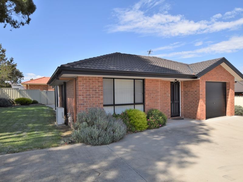 3 – 11 Lachlan Close, Young NSW 2594