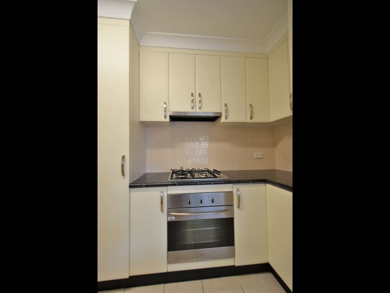 3 – 11 Lachlan Close, Young NSW 2594