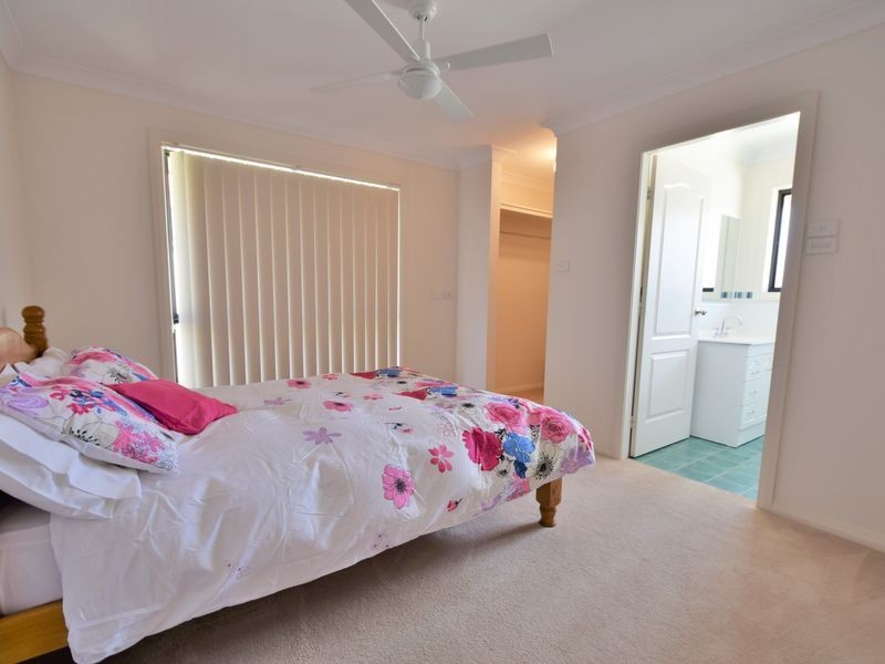 3 – 11 Lachlan Close, Young NSW 2594