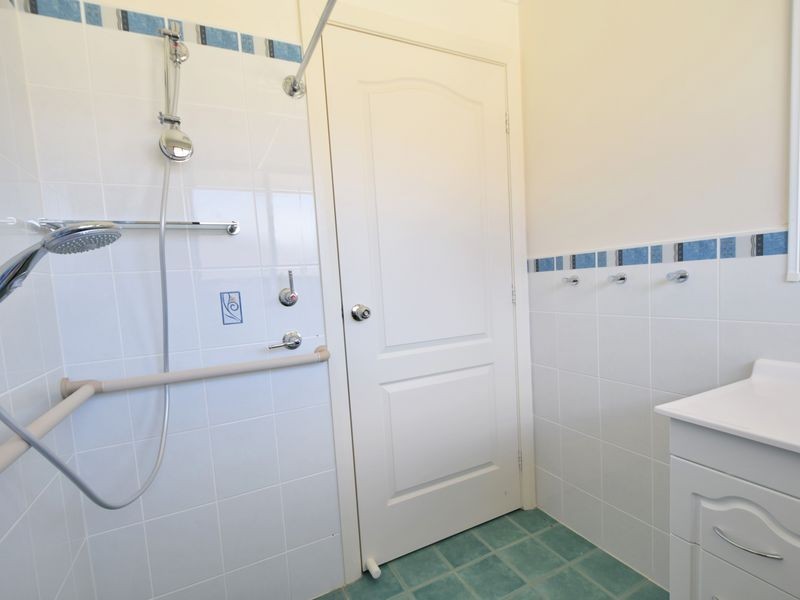 3 – 11 Lachlan Close, Young NSW 2594