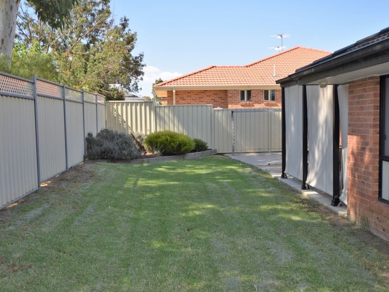 3 – 11 Lachlan Close, Young NSW 2594