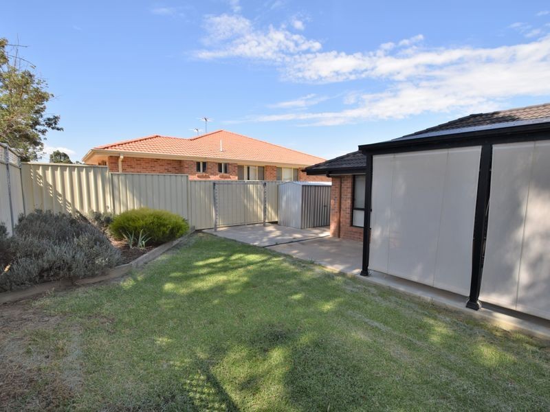 3 – 11 Lachlan Close, Young NSW 2594